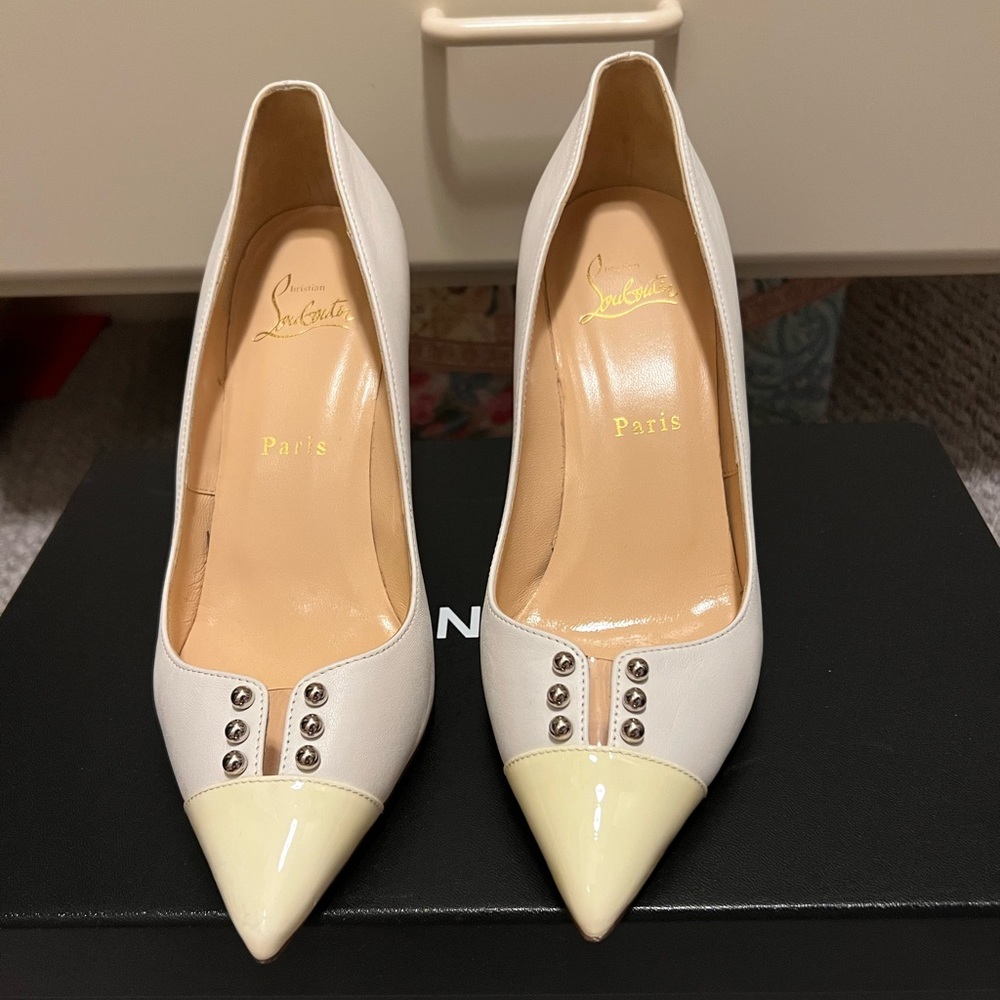 Christian Louboutin Predupump Studded